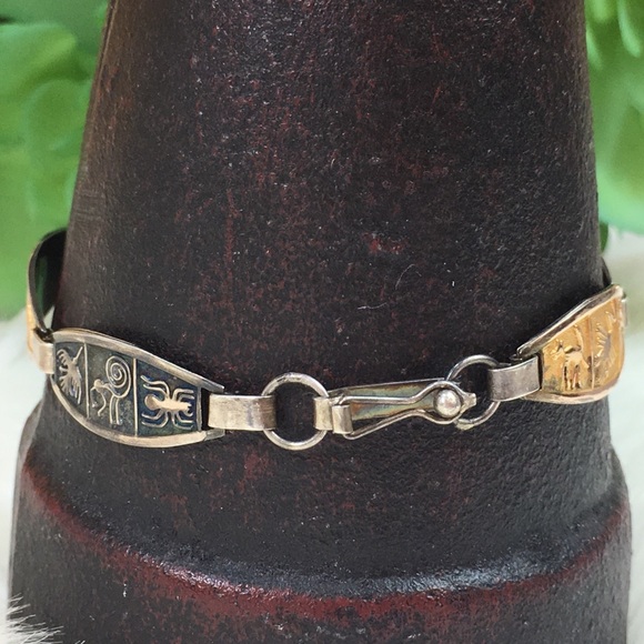 Egyptian Hieroglyphics Silver & Gold Bracelet - Picture 7 of 8